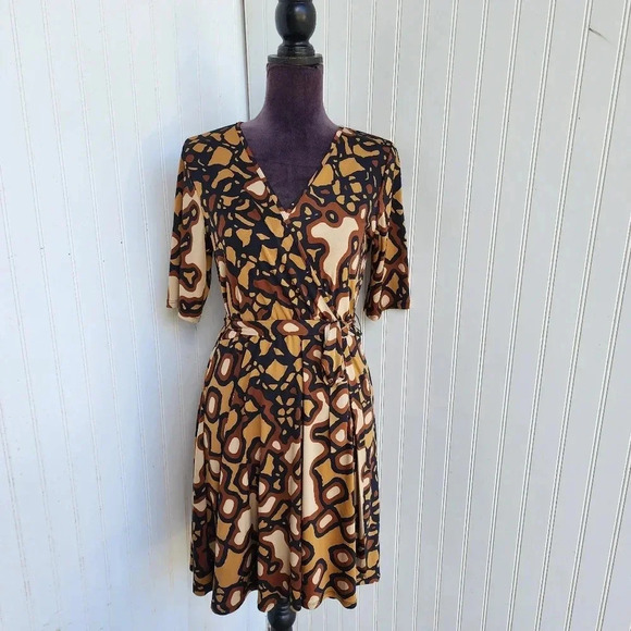 VENUS Womens Faux Wrap Knee Length Dress Brown V-Neck Short Sleeve Stretch M - Picture 1 of 13